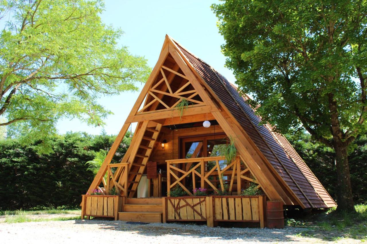 Habitat Createur - Hebergements Insolites Au Camping Municipal "Les Ecureuils" Recoubeau-Jansac Eksteriør bilde