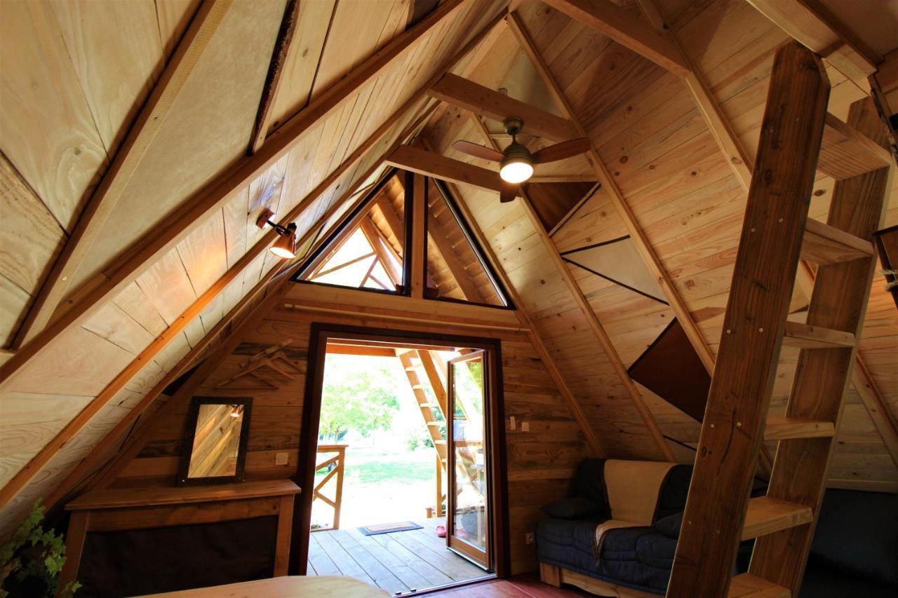 Habitat Createur - Hebergements Insolites Au Camping Municipal "Les Ecureuils" Recoubeau-Jansac Eksteriør bilde