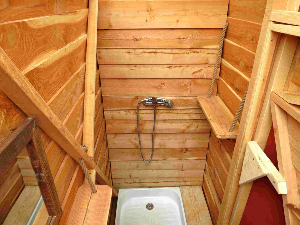 Habitat Createur - Hebergements Insolites Au Camping Municipal "Les Ecureuils" Recoubeau-Jansac Eksteriør bilde