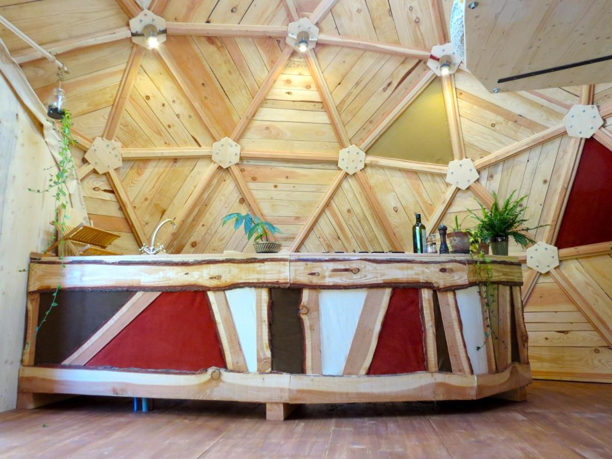 Habitat Createur - Hebergements Insolites Au Camping Municipal "Les Ecureuils" Recoubeau-Jansac Eksteriør bilde