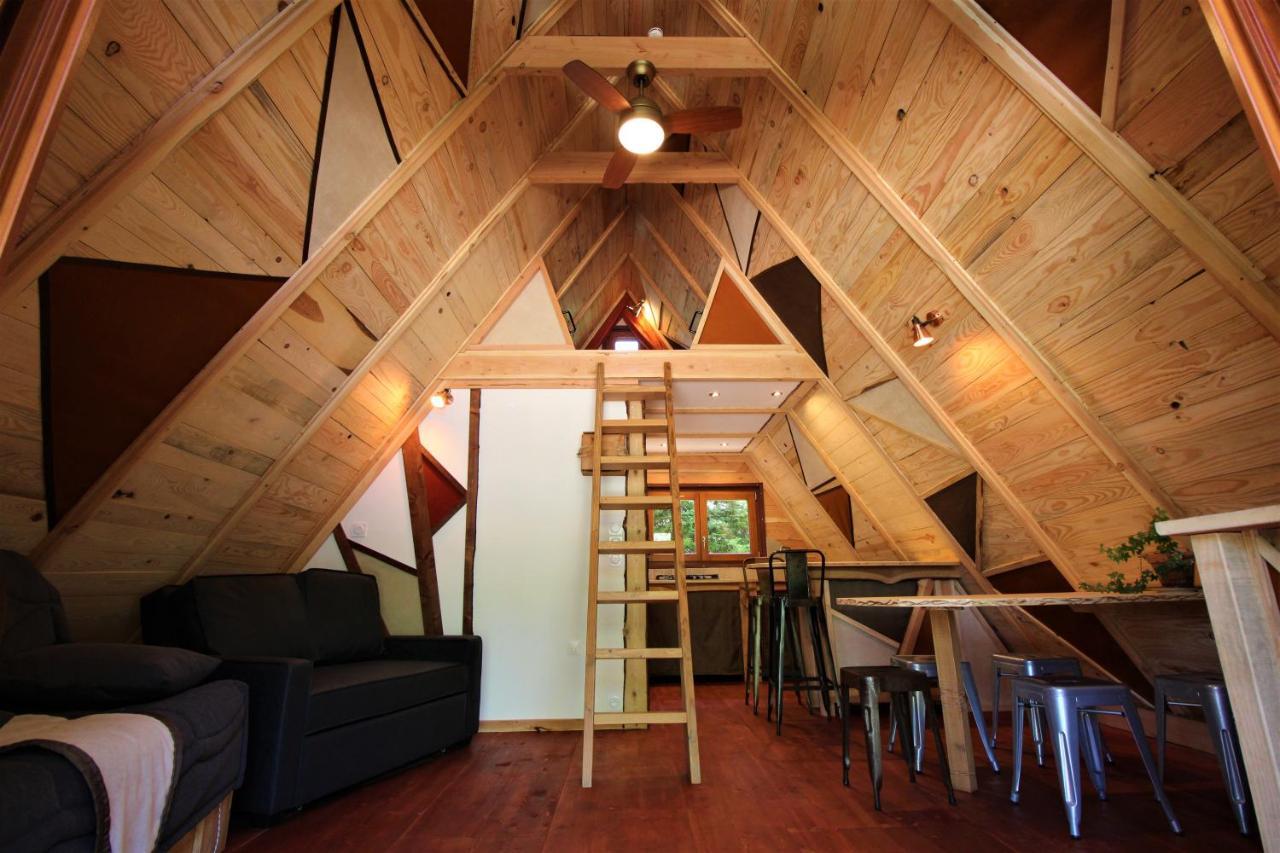 Habitat Createur - Hebergements Insolites Au Camping Municipal "Les Ecureuils" Recoubeau-Jansac Eksteriør bilde