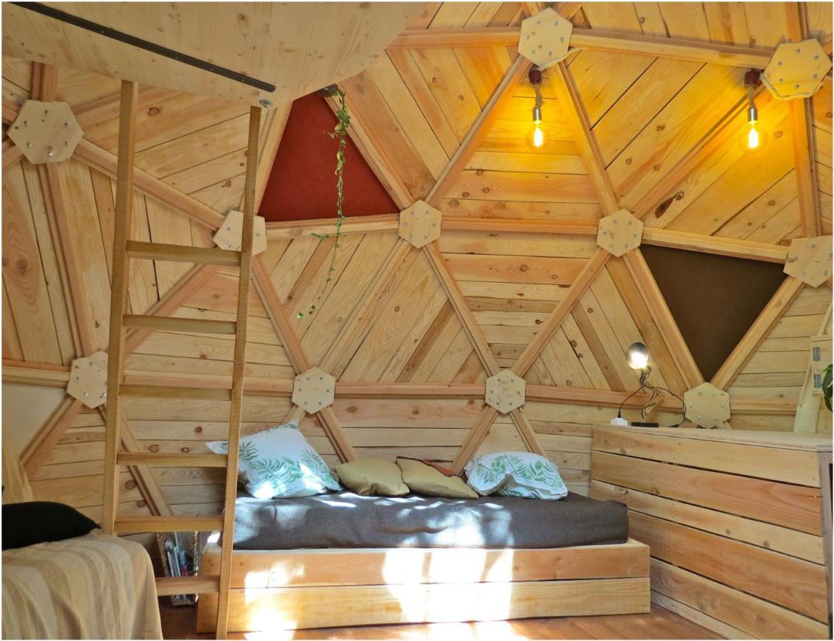 Habitat Createur - Hebergements Insolites Au Camping Municipal "Les Ecureuils" Recoubeau-Jansac Eksteriør bilde