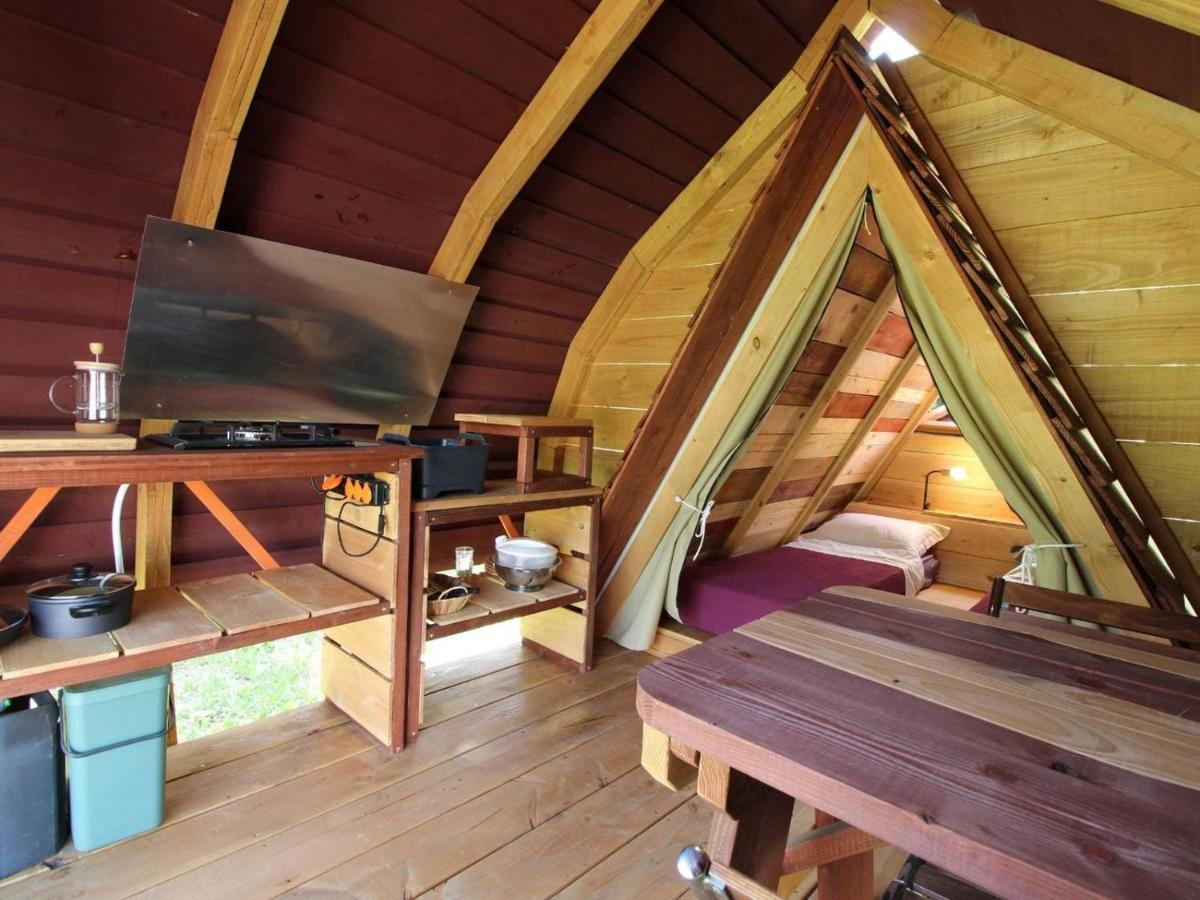 Habitat Createur - Hebergements Insolites Au Camping Municipal "Les Ecureuils" Recoubeau-Jansac Eksteriør bilde