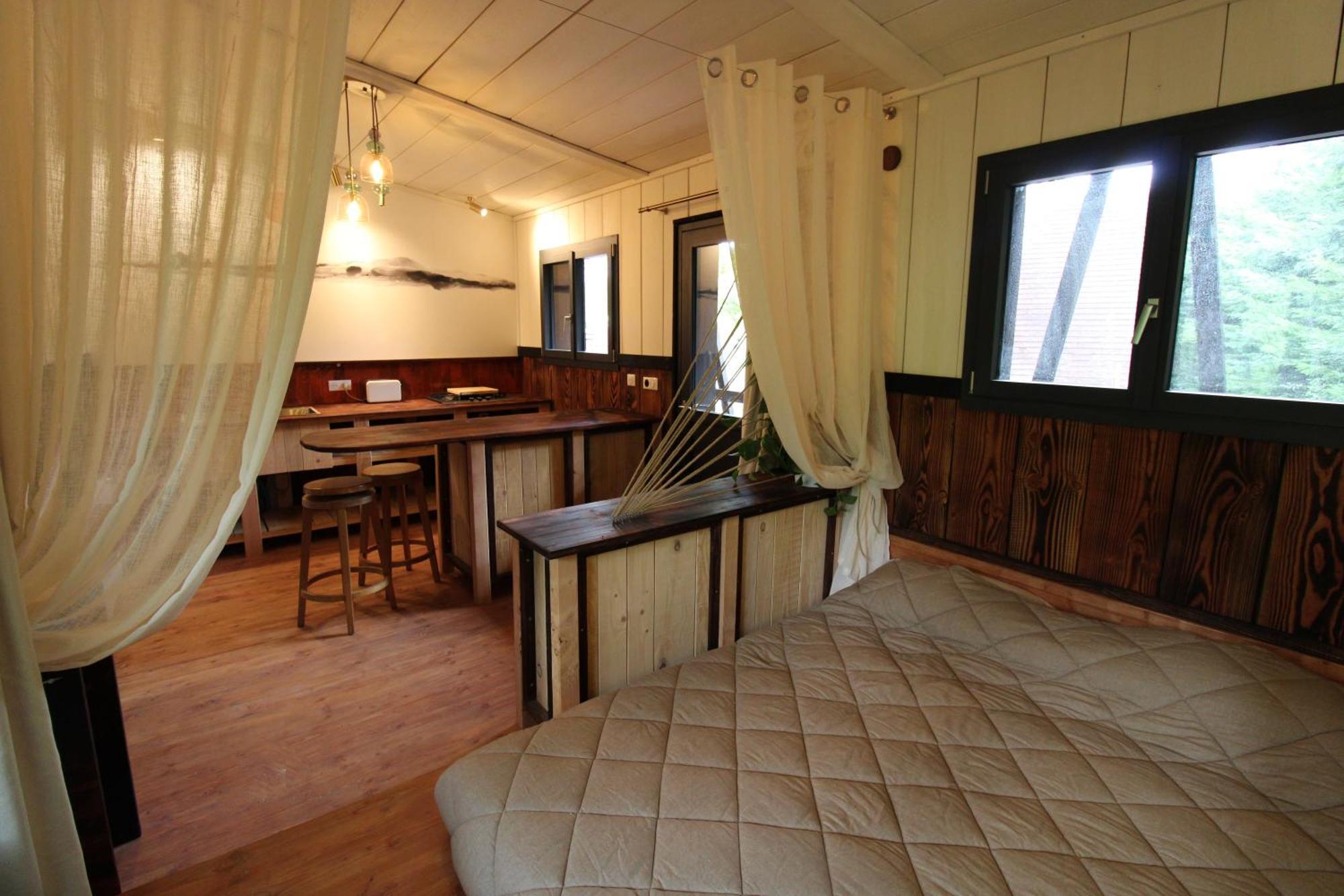 Habitat Createur - Hebergements Insolites Au Camping Municipal "Les Ecureuils" Recoubeau-Jansac Eksteriør bilde